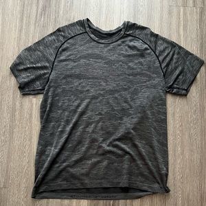 Lululemon Metal Vent Tech Shirt